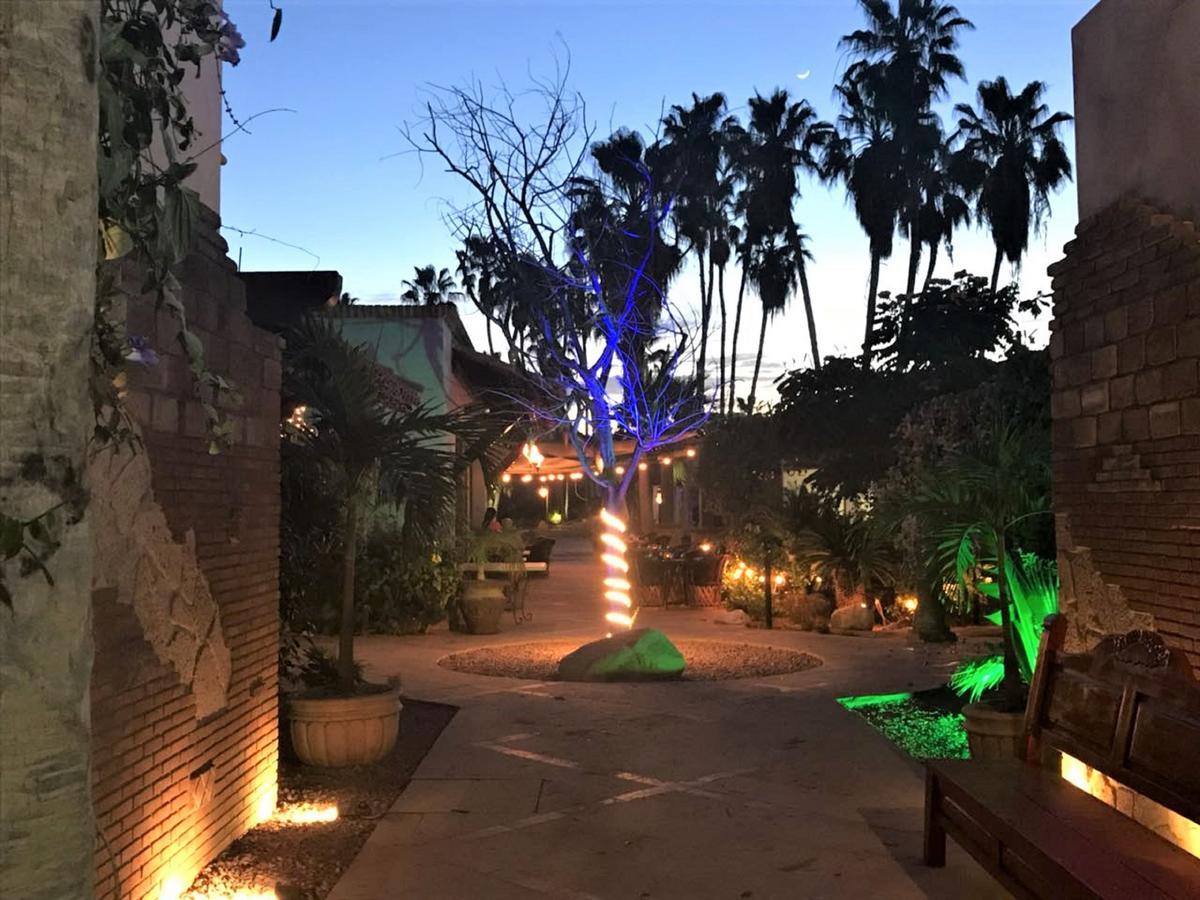 エル エンカント イン＆スイーツ San José del Cabo エクステリア 写真